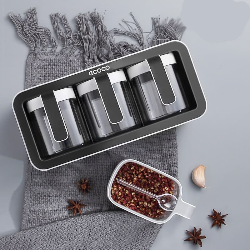 Kệ Đựng Gia Vị Dán Tường Ecoco không cần khoan đục, Bộ 3 Hộp Đựng Gia Vị Kèm Thìa Nhà Bếp Mẫu Mới 2021 tiết kiệm không gian
