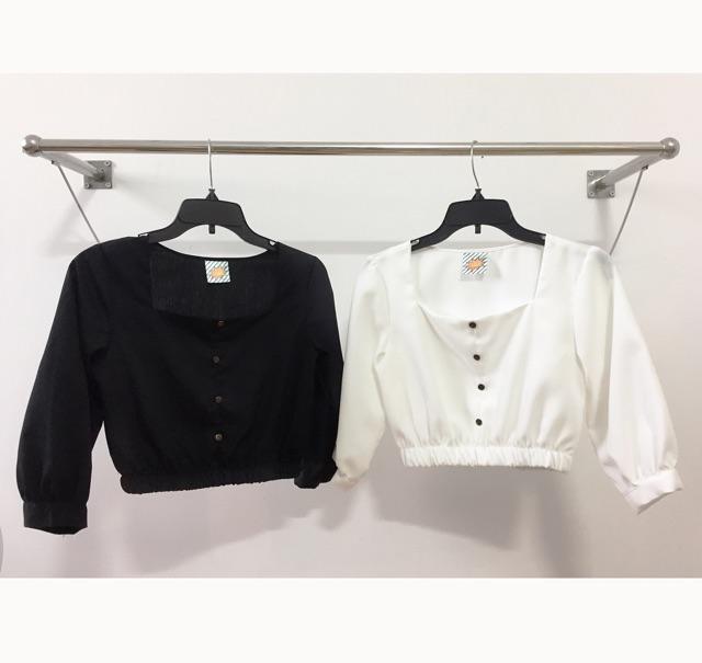 Áo sơ mi croptop cổ vuông phối khuy tay dài DALLA