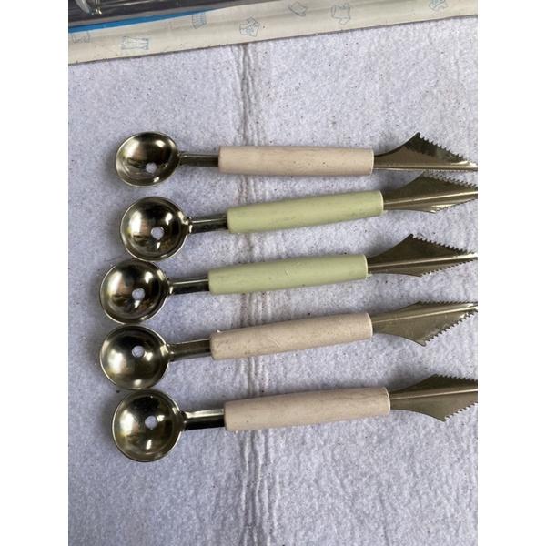 Dụng cụ tạo hình hoa, múc quả 2 chức năng