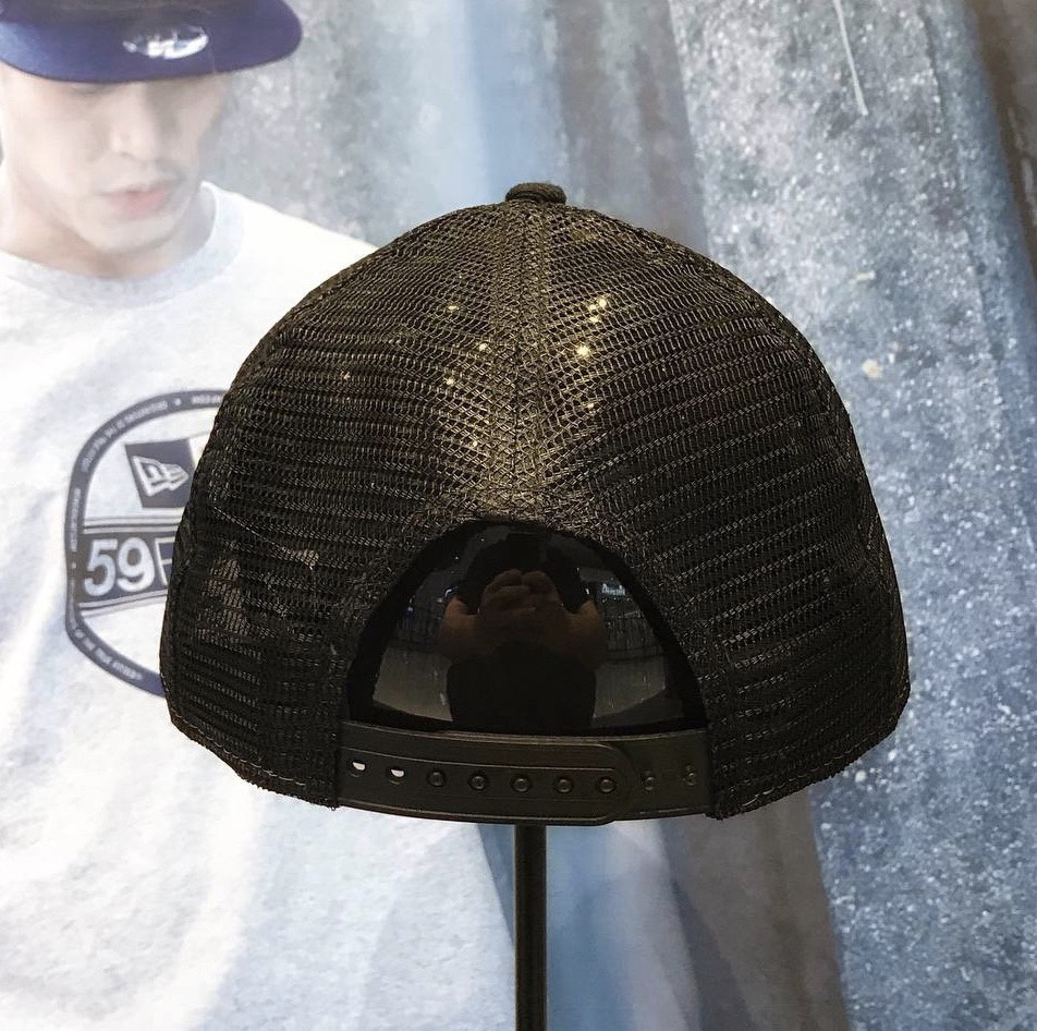 Nón lưỡi trai New Era Cap 4FORTY Dframe Trucker