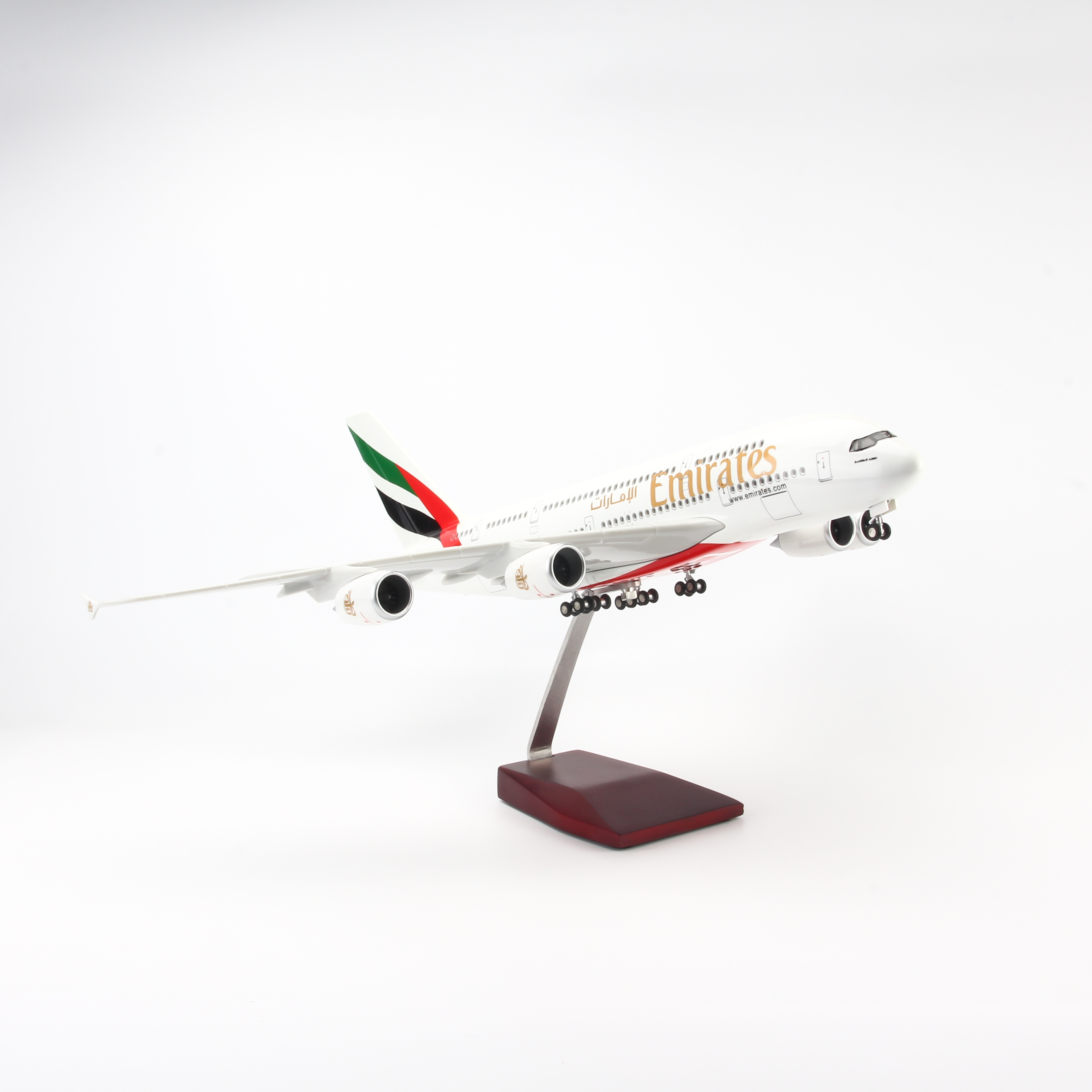 Mô hình máy bay Emirates Airbus A380 lắp ráp có đèn 47cm MBMH46