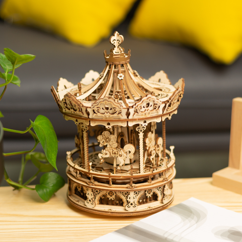 Đồ chơi lắp ráp gỗ 3D Mô hình Hộp nhạc Romantic Carousel AMK62 Mechanical Music Box