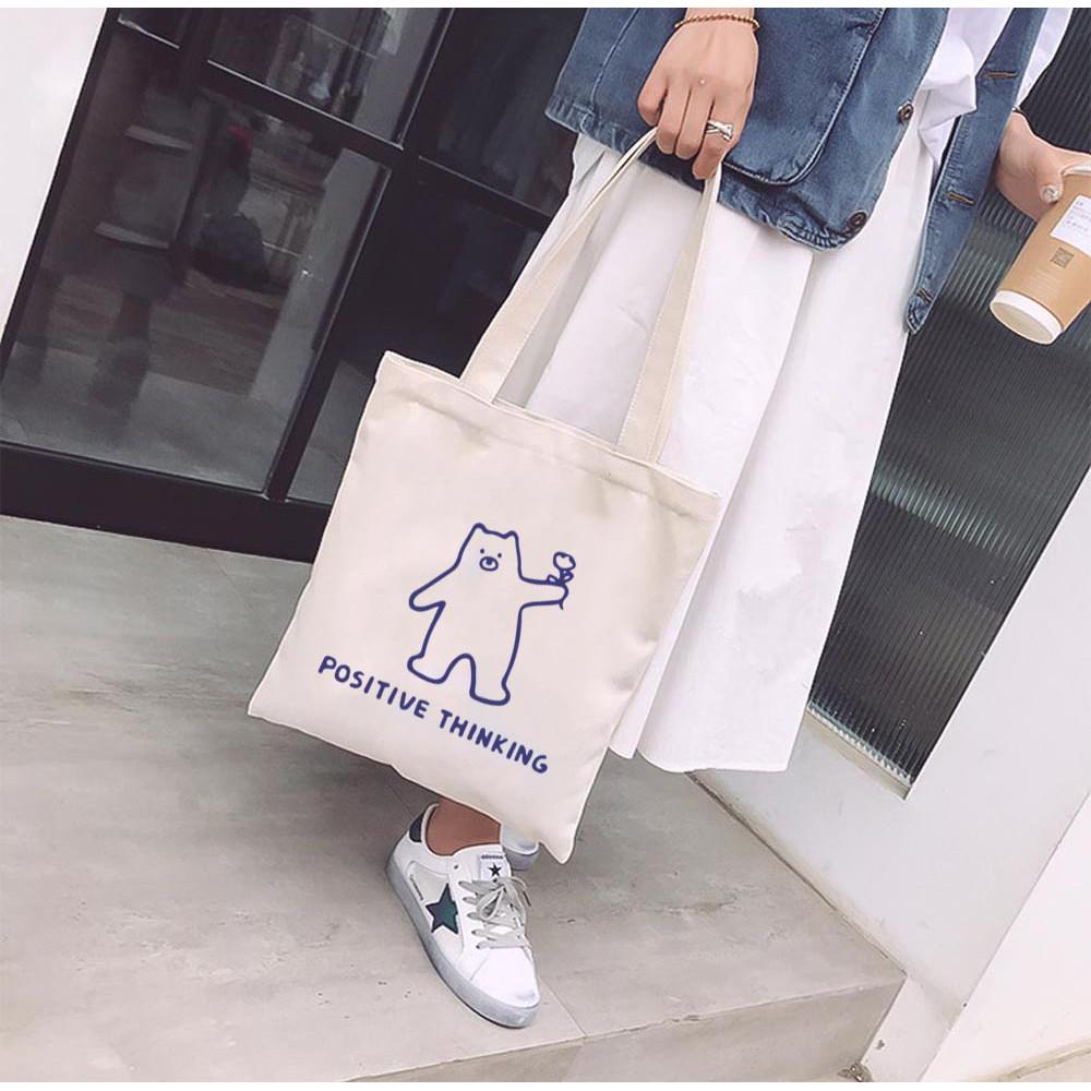 Túi Tote Vải Mộc Ginko kiểu basic có dây kéo khóa miệng túi đựng vừa laptop 14 inch và nhiều đồ dùng khác Hình Positive Thinking M01