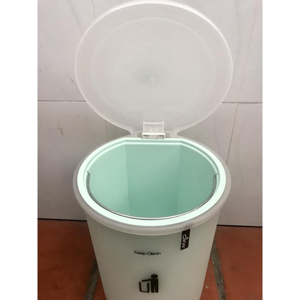 Thùng Rác Nhựa Đạp Chân Giá Rẻ DKW 10 Lít (Thái Lan