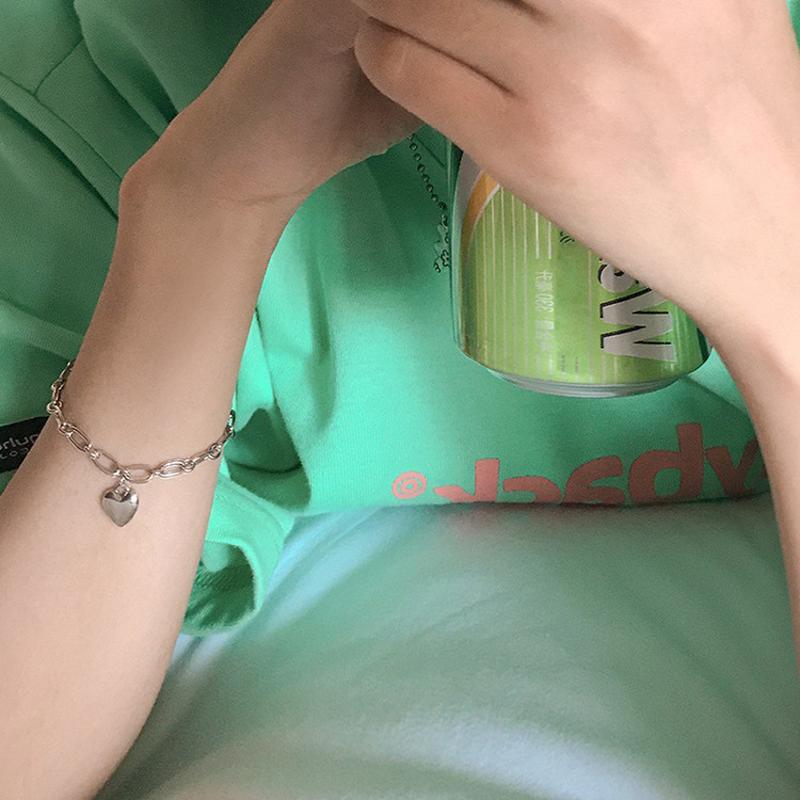 Vòng Tay Hình Trái Tim Thiết Kế Thanh Lịch Cho Nữ