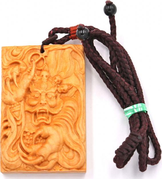 Hình ảnh Vòng cổ mặt gỗ hoàng đàn khắc hình Long Vương MG64