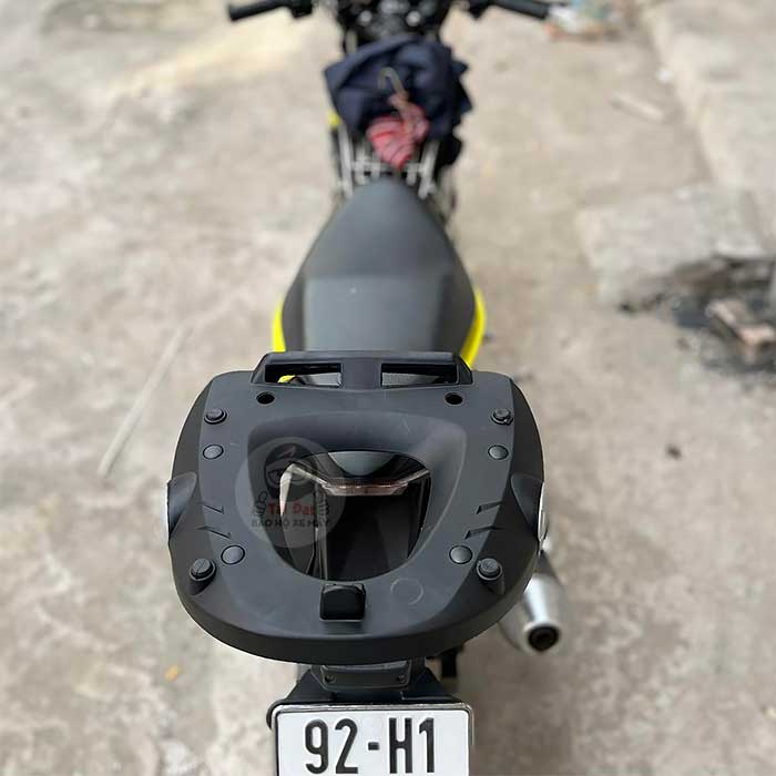 Baga Givi HRV xe Suzuki Satria | HRV-Satria