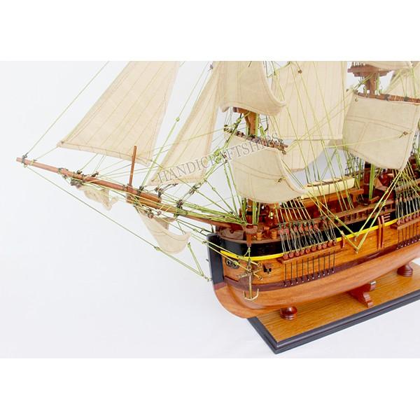 Mô hình thuyền gỗ trang trí HMS Endeavour 110cm