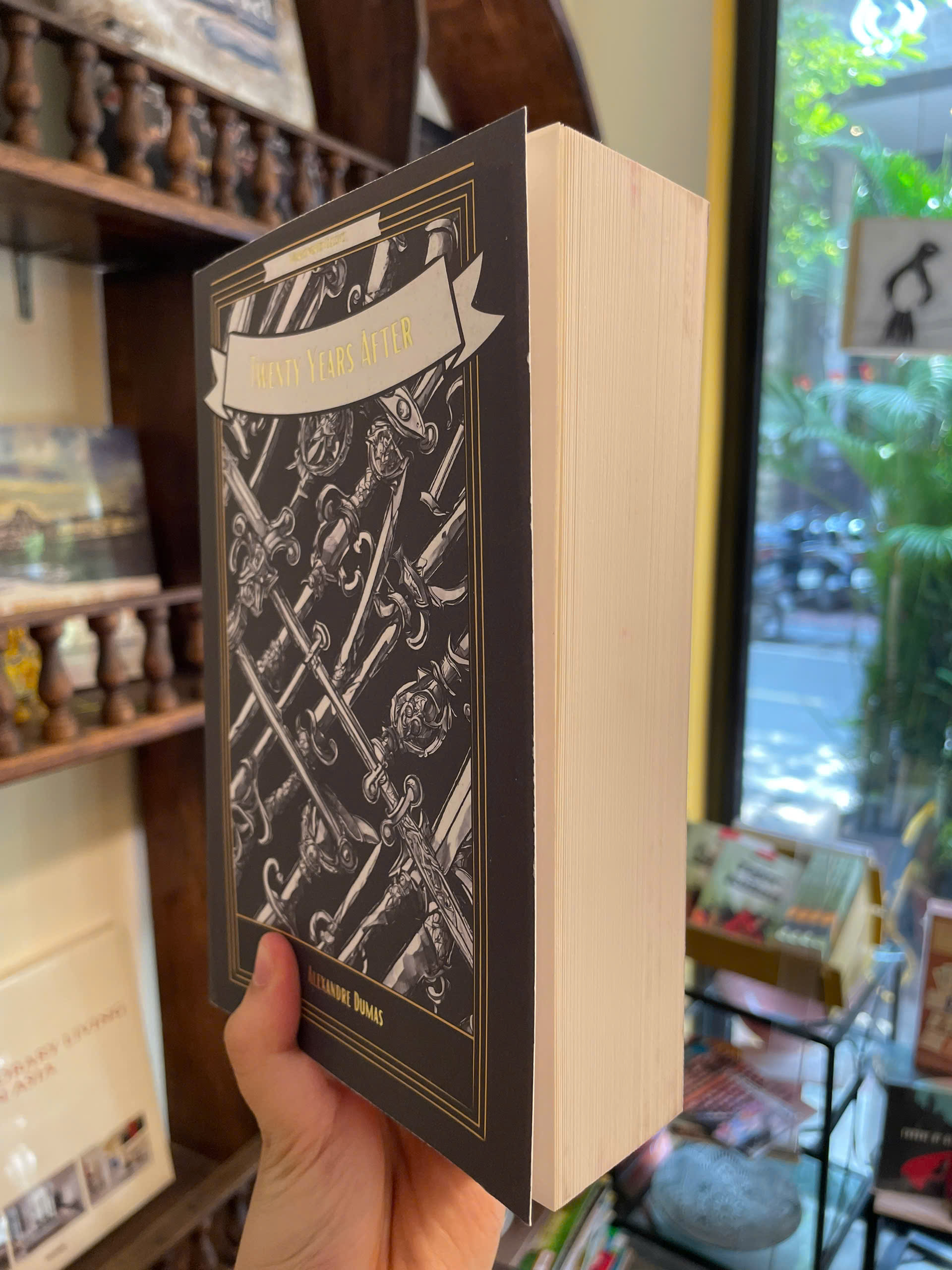 Sách - Twenty Years After by Alexandre Dumas - Classics/Fiction/Historical Fiction book in English