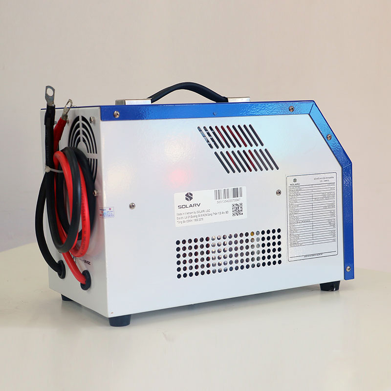 Bộ Đổi Nguồn / Kích Điện Sine 1500VA UPS có sạc lưới, màu xanh dương SolarV