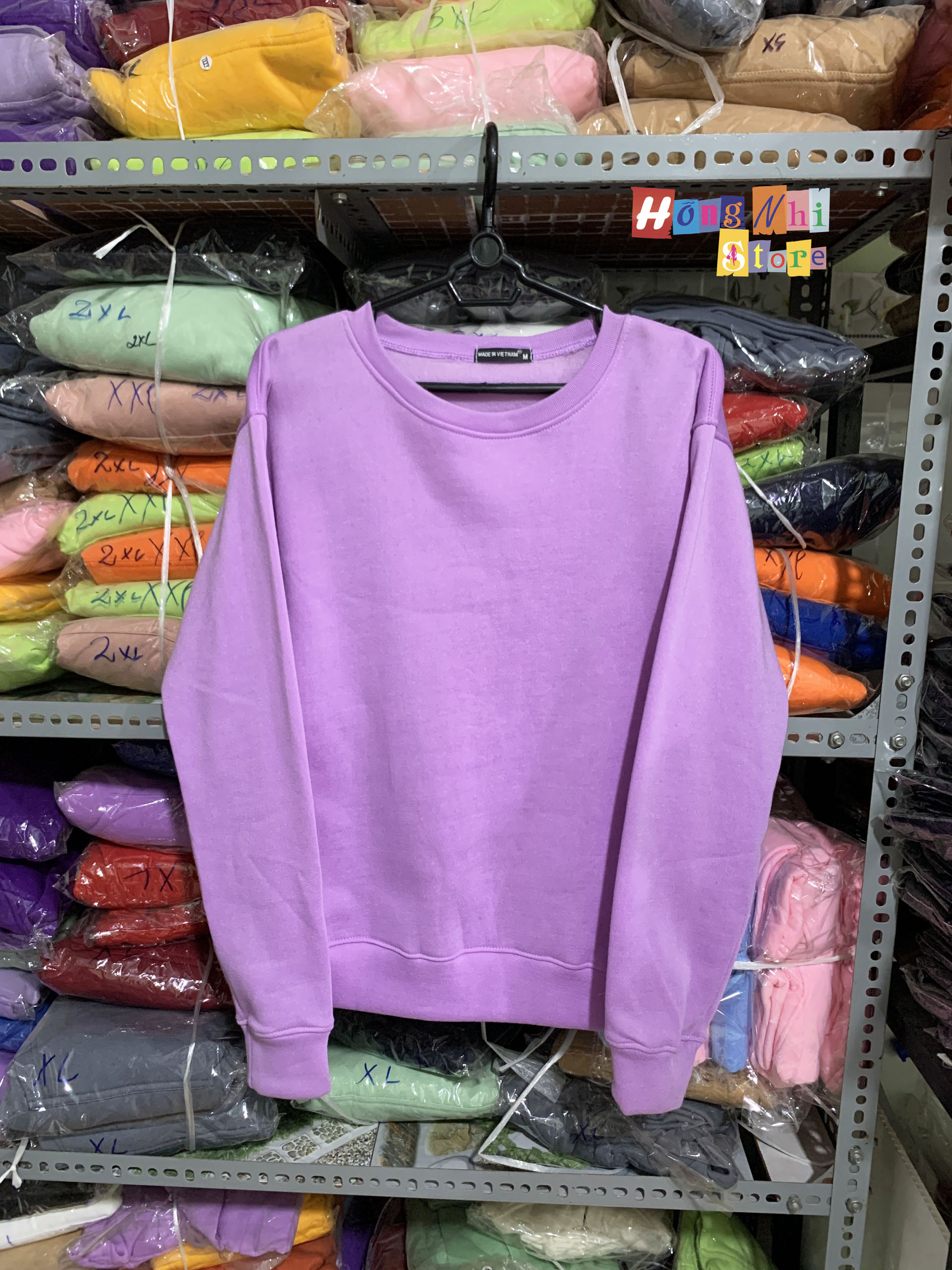 Áo Sweater Trơn Chất Nỉ Lót Bông Màu Tím Tươi - Sweater Unisex - MM