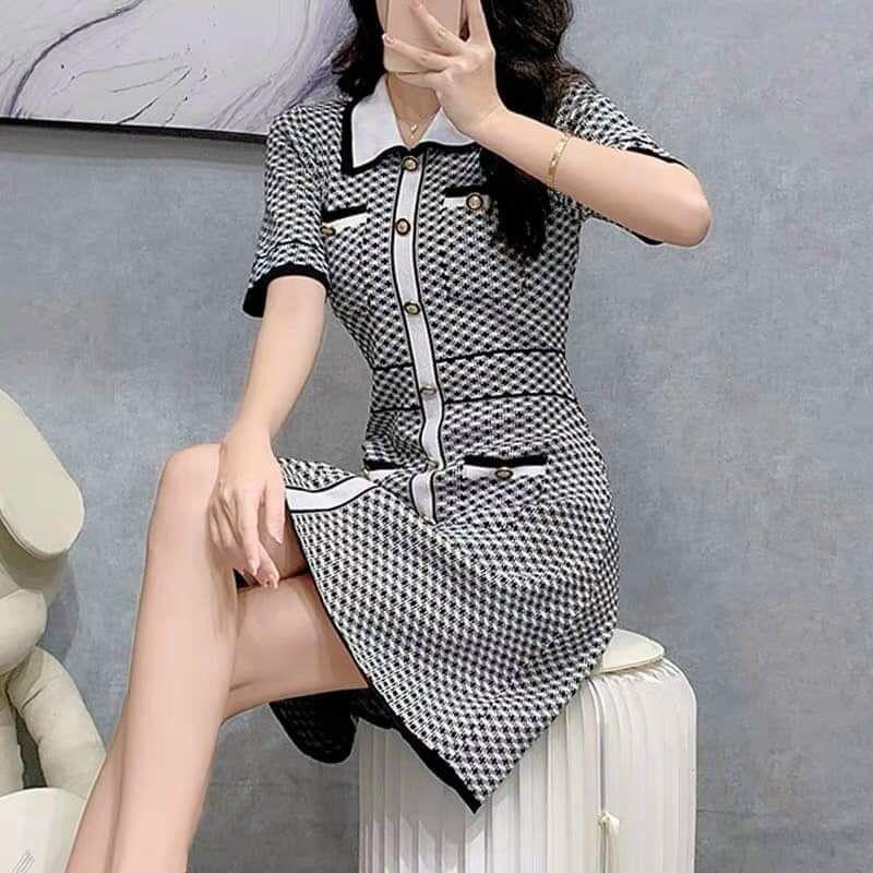 HÀNG NHẬP - ĐẦM LEN DỆT KIM HỌA TIẾT T ZICZAC PHỐI 4 TÚI