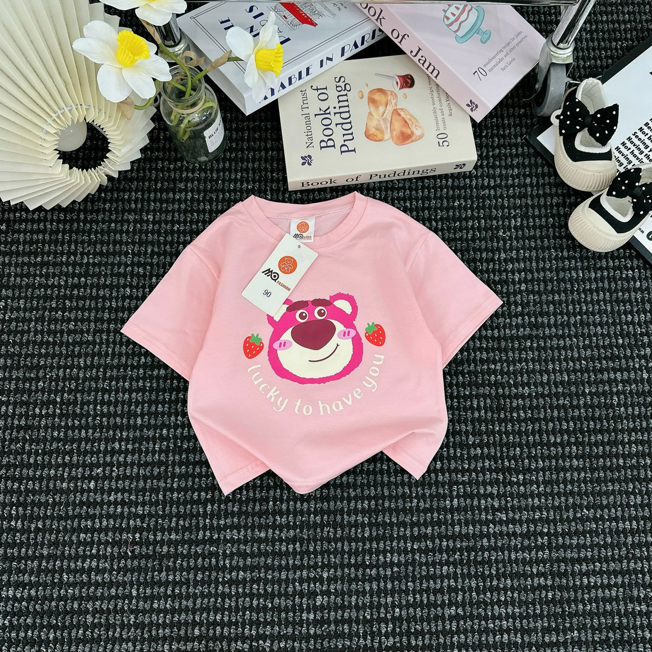 Áo thun bé gái cộc tay 1-6 tuổi hình Gấu dâu vải cotton co giãn thấm hút mồ hôi kiểu dáng thời trang