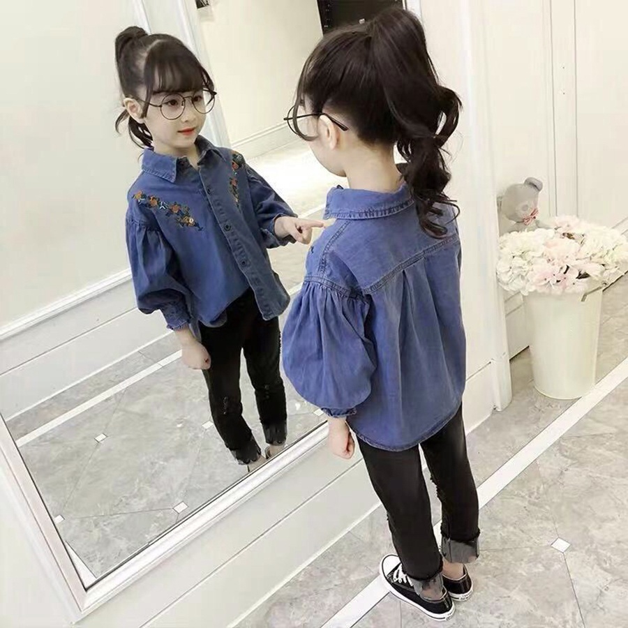 Sơ mi 35 đến 45 kg denim jean tay phồng thêu hoa Quảng Châu cho bé gái 01549