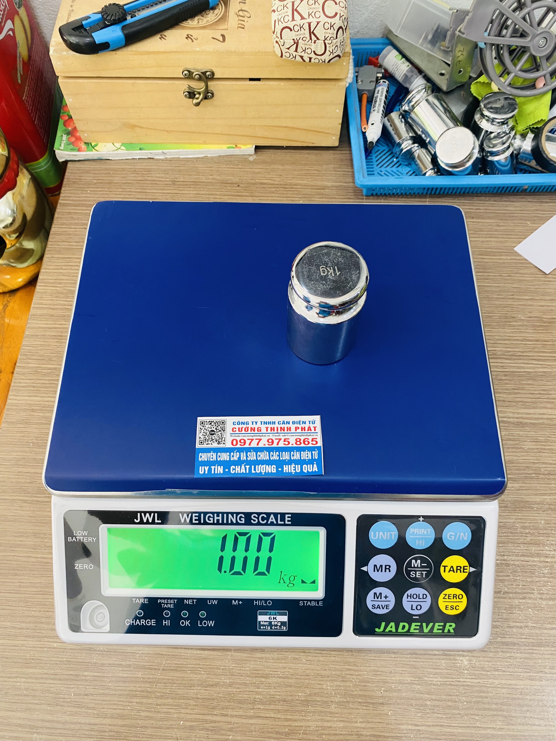 Cân Điện Tử Jadever JWL 15kg Model JWL 15KG/0.5g