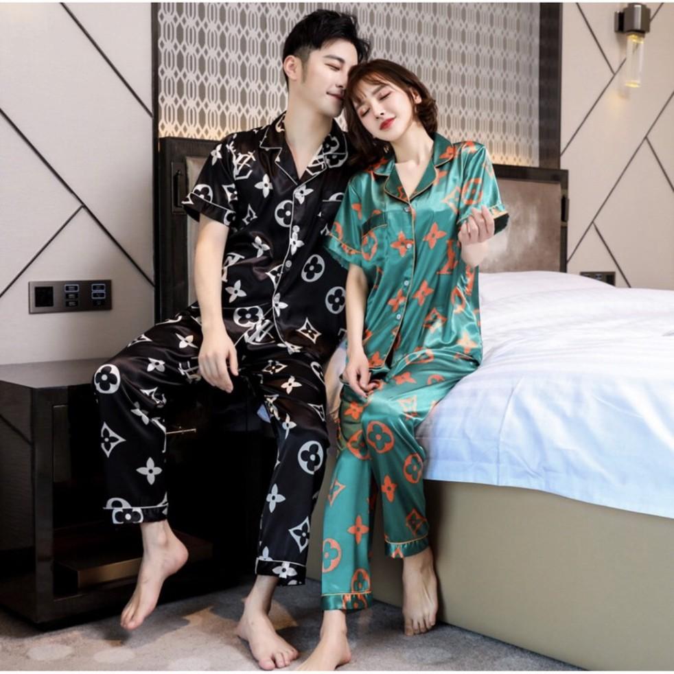 Đồ bộ đôi nam nữ Pijama mặc nhà lụa bóng cao cấp dành cho các cặp đôi tay áo lỡ mã 917 (Hàng có sẵn)