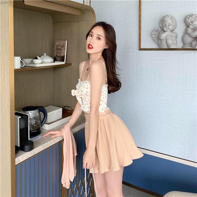 Áo croptop 2 dây hoa nhí hàn quốc