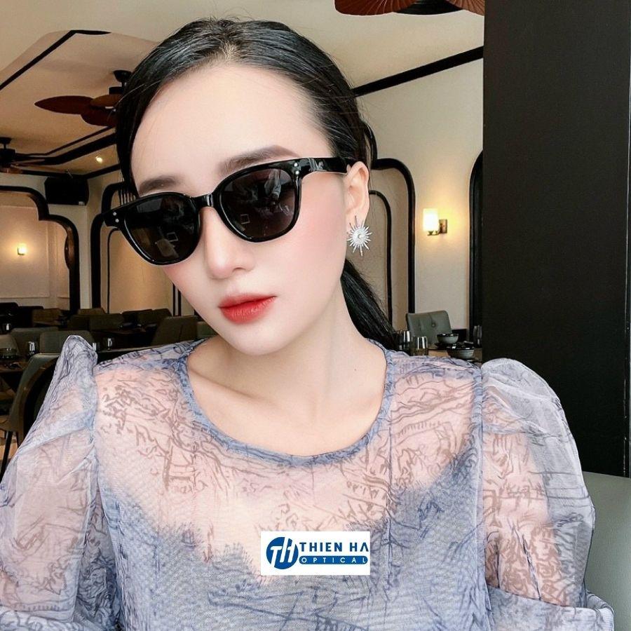 Kính thời trang nữ SOLBEI THIÊN HÀ OPTICAL chống nắng uv400 chống bui trọng lượng nhẹ dáng sang chảnh dễ đeo ZN3533