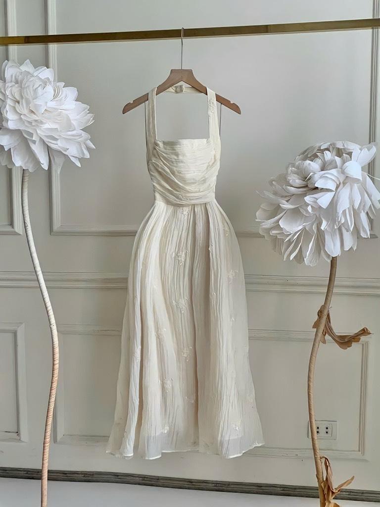 Đầm maxi cổ yếm hoa dreamy dress