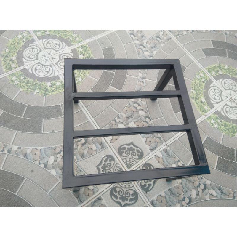 Kệ- Đôn kê chậu cảnh Vuông 30cm, Cao 20cm