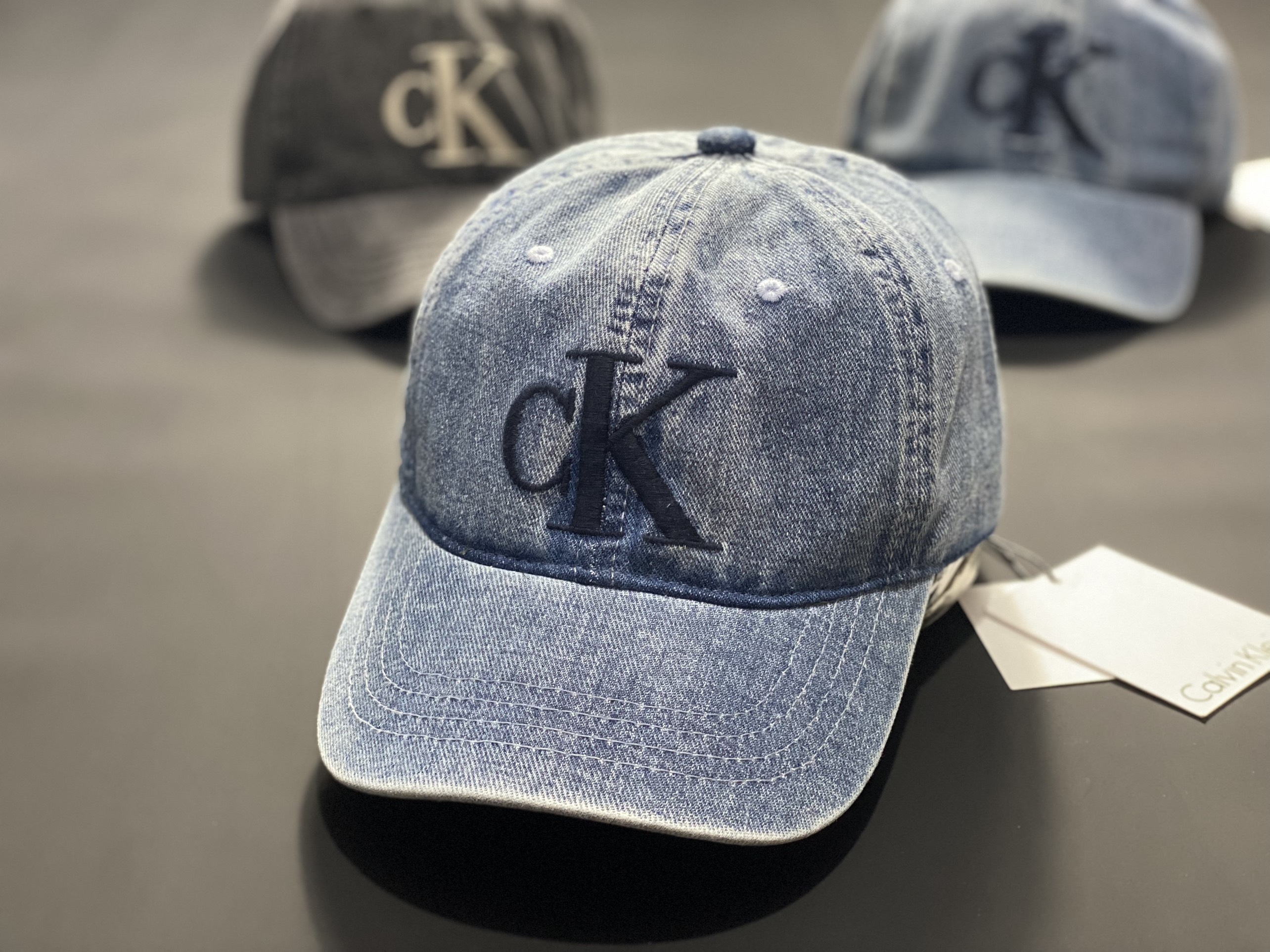Combo 2 nón kết, mũ lưỡi trai CK phối vải jeans form chuẩn siêu đẹp (Ảnh thật)