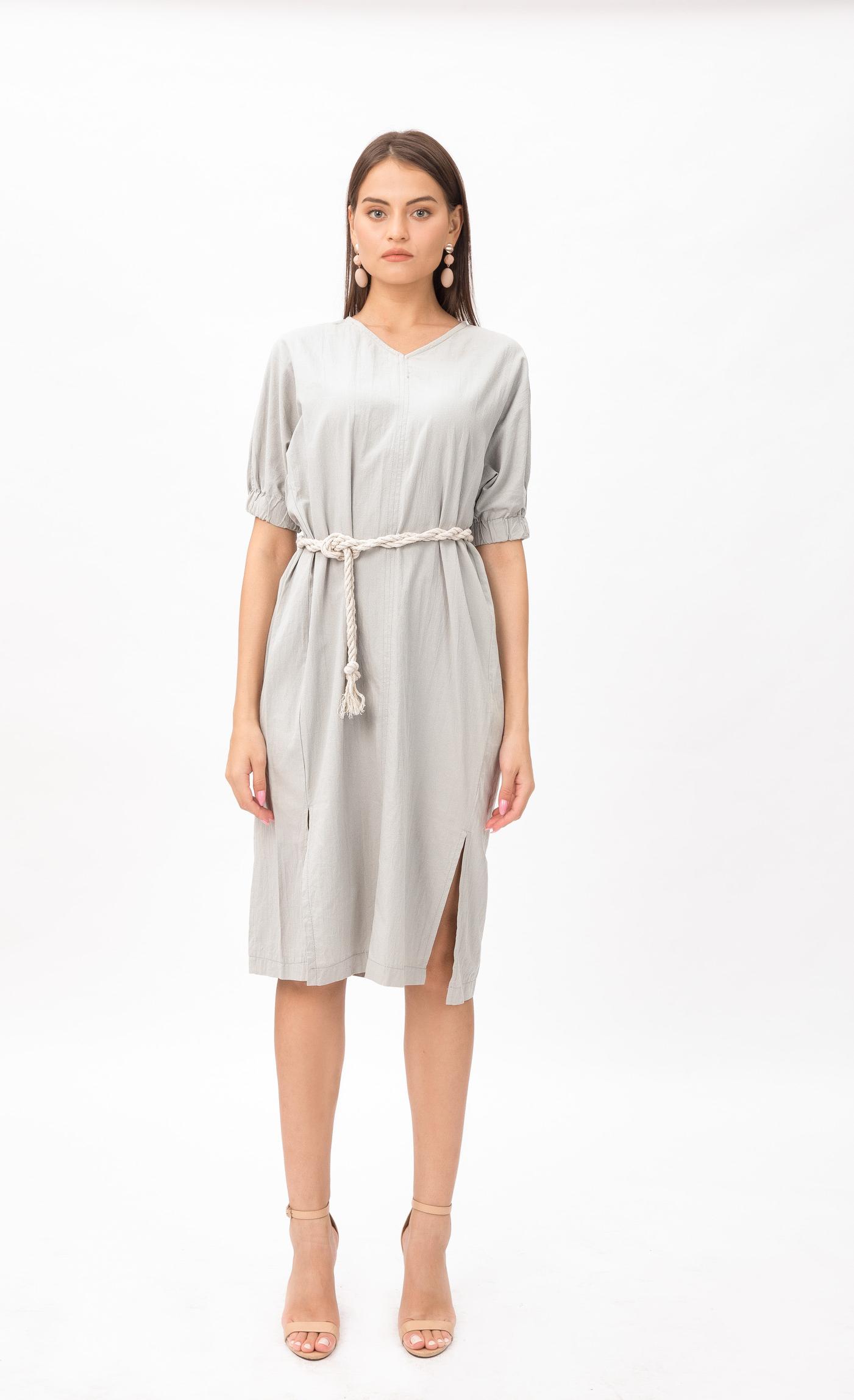 Đầm V-neck Oversize Dress
