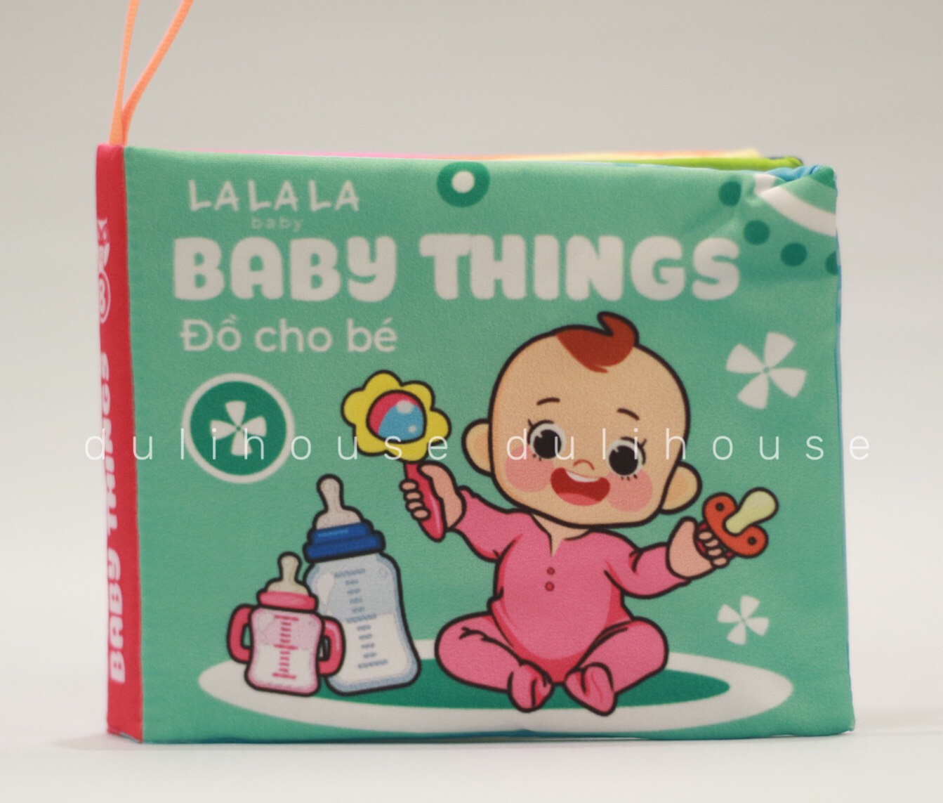 Sách vải Baby Things – Song ngữ đa giác quan, kích thích thị giác, thính giác, xúc giác của bé, hàng Việt Nam