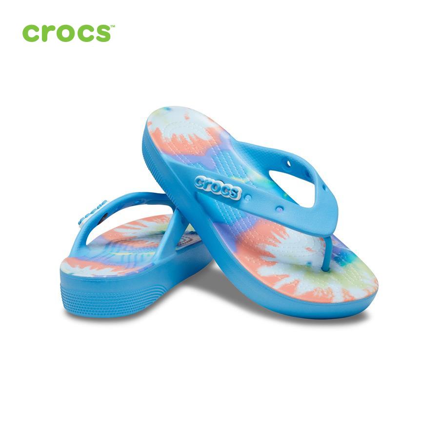 Dép xỏ ngón nữ Crocs FW Classic Flip Platform W Tie Dye Oxgn/Mlti - 208043-4KT