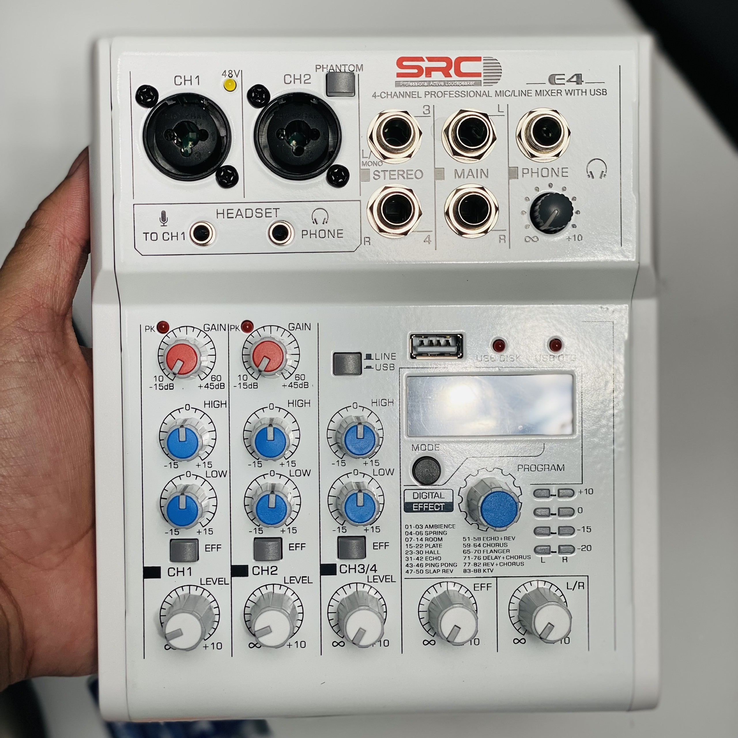 Combo Mixer Thu Âm Livestream Karaoke Mixer E4 và Micro Max19 Chính Hãng Giá Tốt -  Bảo Hành 12 Tháng Hàng Chính Hãng