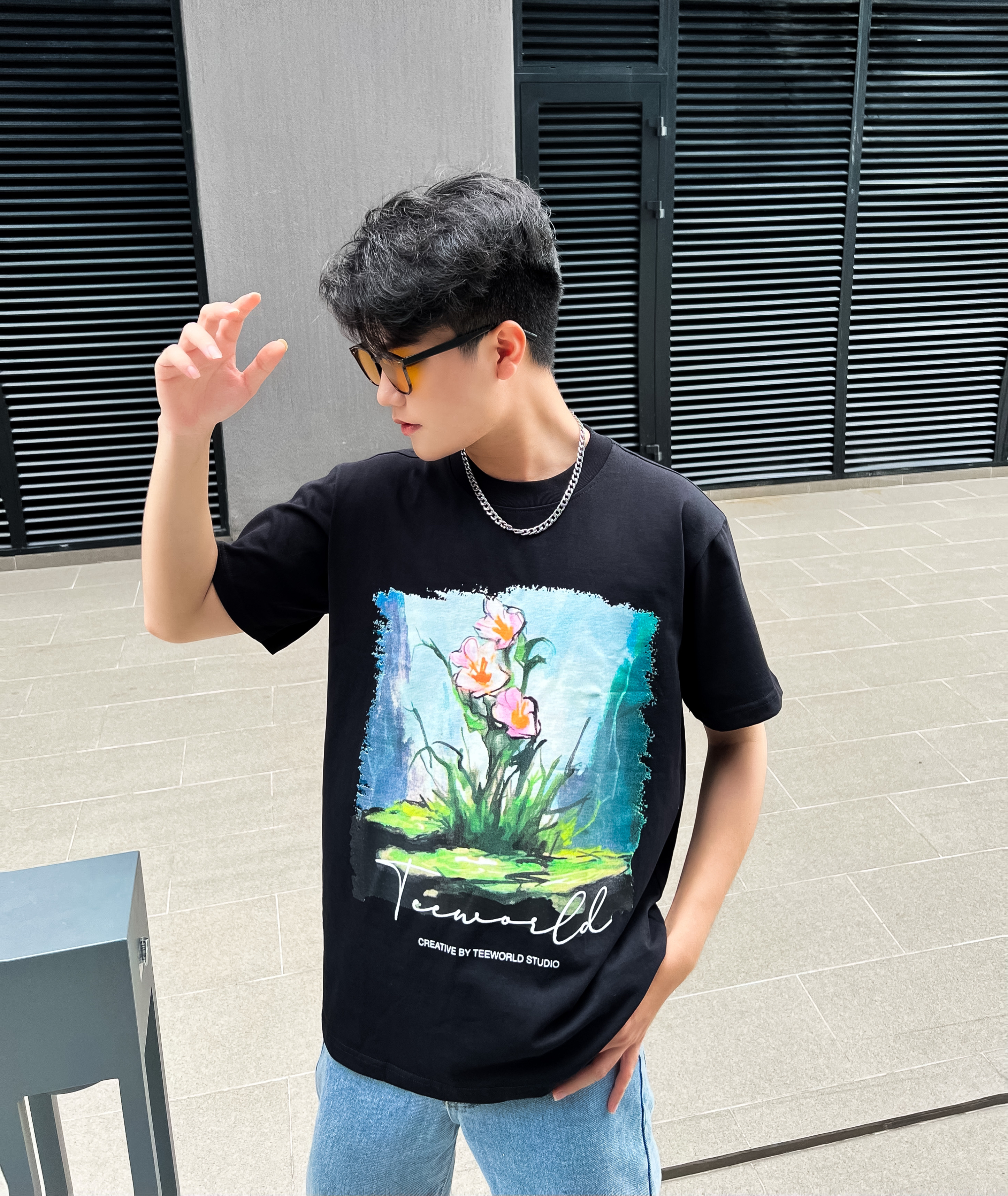 Áo Thun Local Brand Teeworld Flower T-shirt Trắng Đen Nam Nữ Form Rộng Unisex