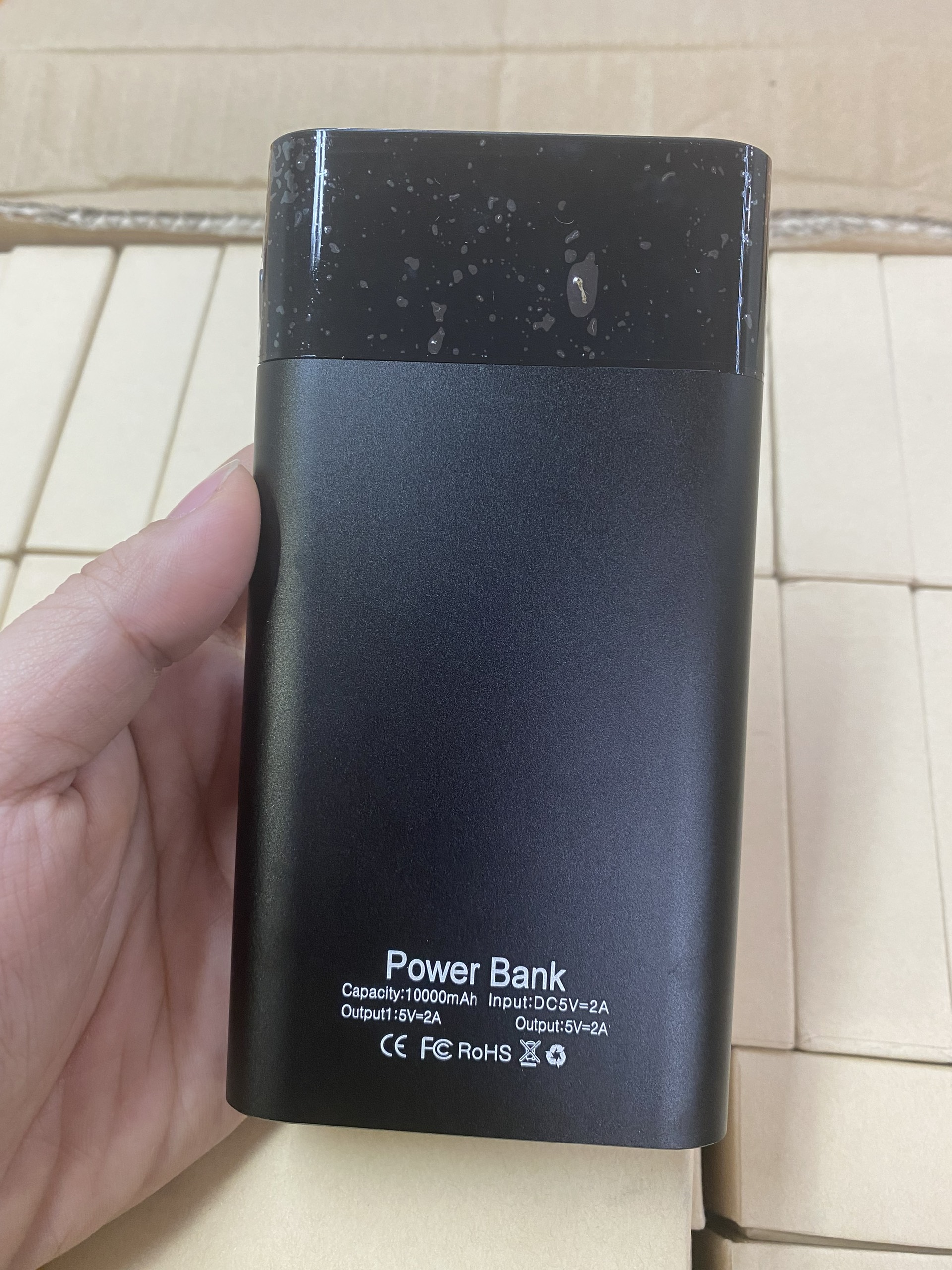 Camera wifi H20-1080p HỒNG NGOẠi xem qua đt kèm thẻ 64gb