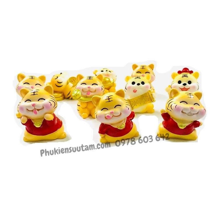Tượng Nhựa Con Cọp Cute Dễ Thương , Dùng để trưng bày trên bàn sách, bàn làm việc, xe oto, kích thước 4 x 3.5cm, màu vàng - TMT Collection - SP005465
