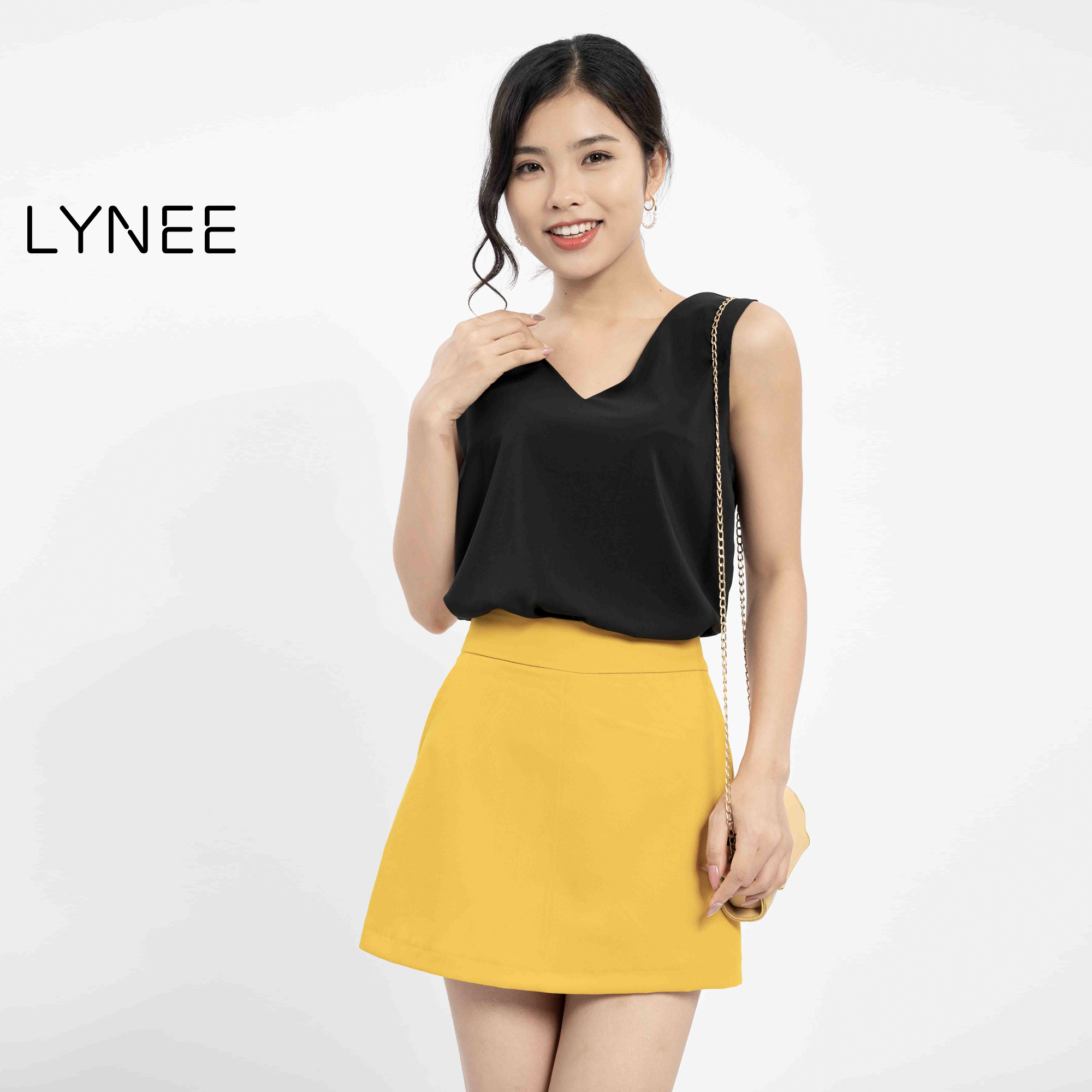 Áo sát nách nữ LYNEE áo kiểu cổ tim vải lụa mềm mịn tạo cảm giác thoải mái ST01