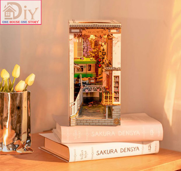 [Công tắc cảm ứng] Mô hình Book nook tự lắp ráp bằng gỗ 3D Rolife Sakura Densya TGB01- Quà tặng sinh nhật giáng sinh