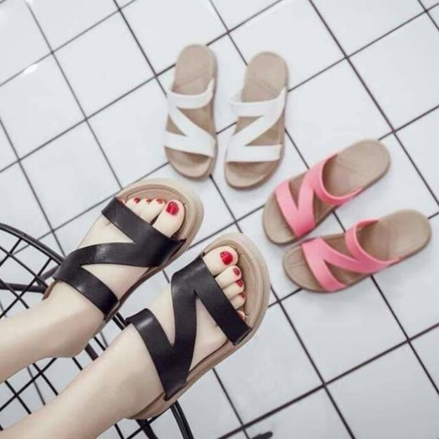 Dép lê nhựa nữ