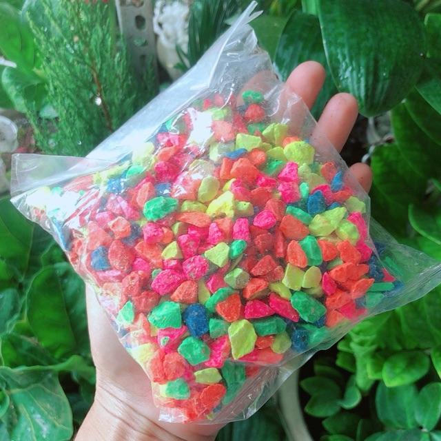 Sỏi màu trang trí