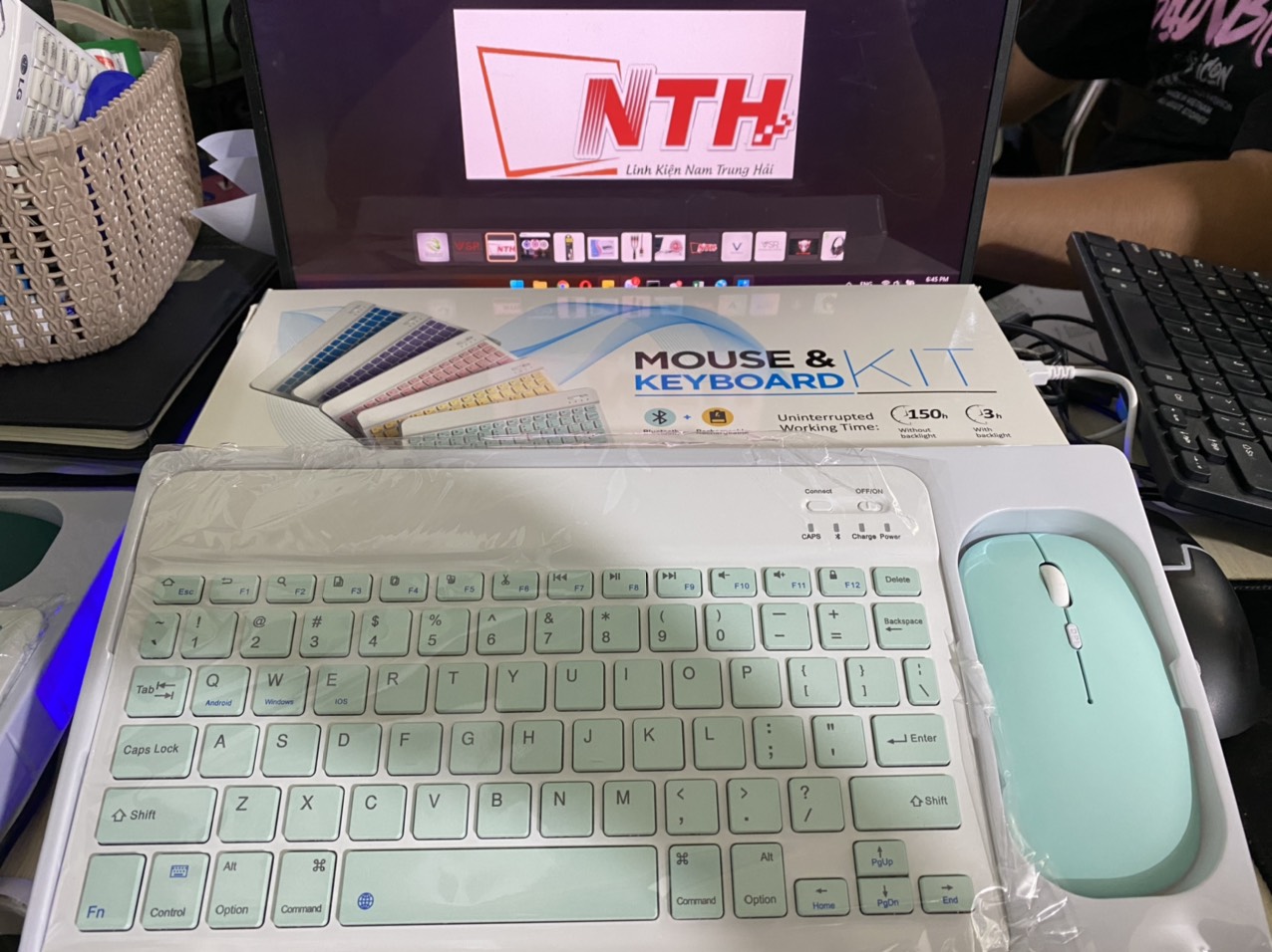 Combo bàn Phím Chuột Mini Bluetooth