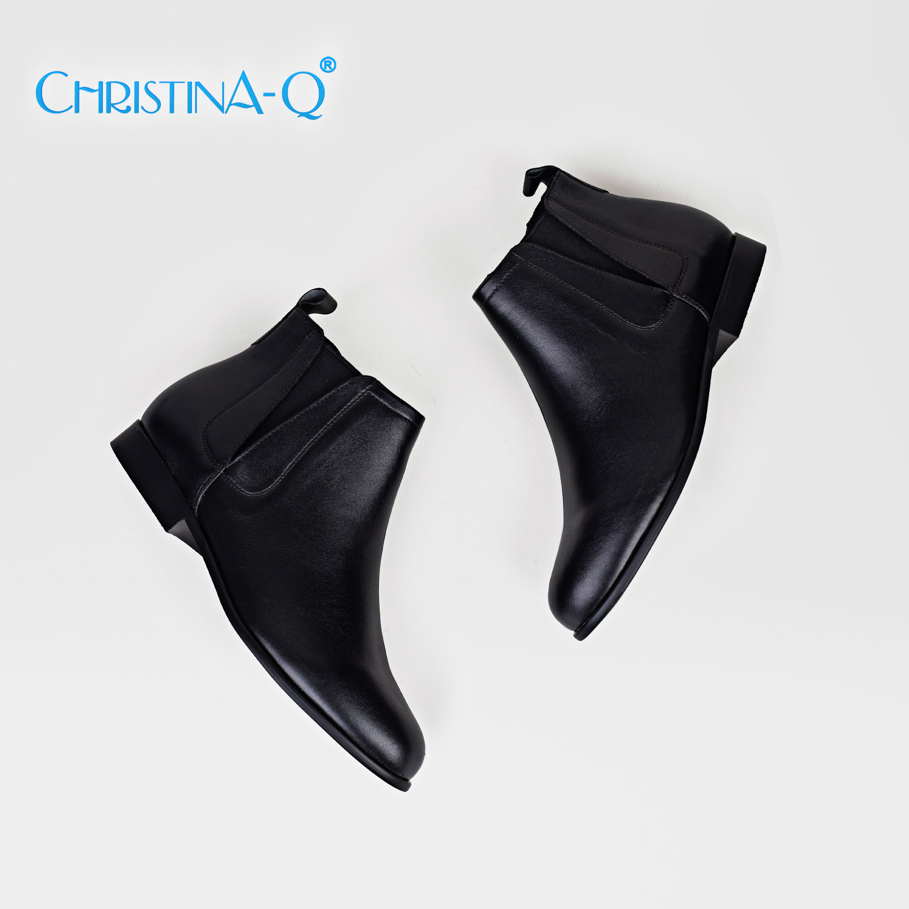 Giày boots nữ mũi tròn ChristinA-Q BOT112