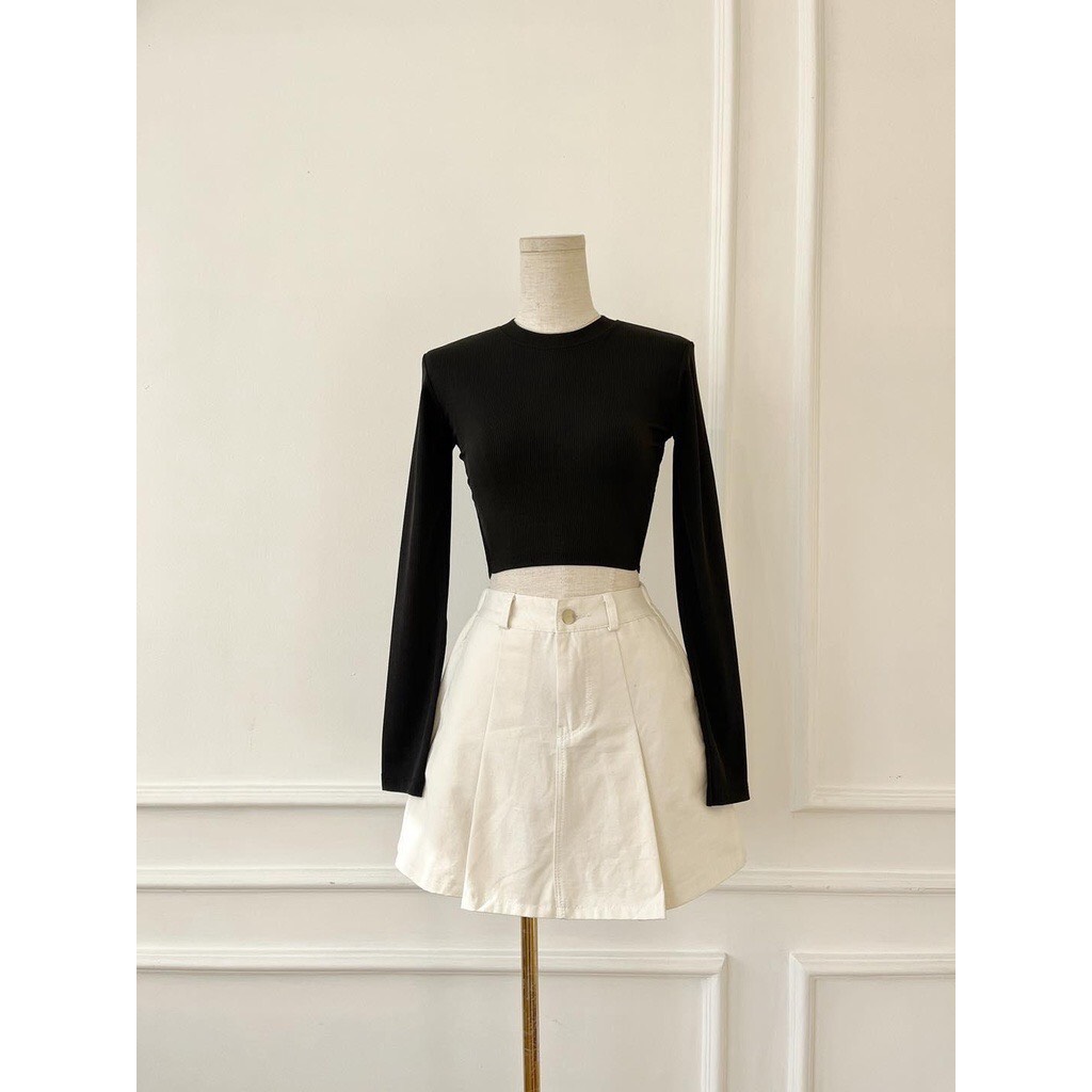 Set Áo thun croptop tay dài hở lưng quyến rũ cột nơ sau phối quần váy năng động (shop có bán lẻ áo/quần)