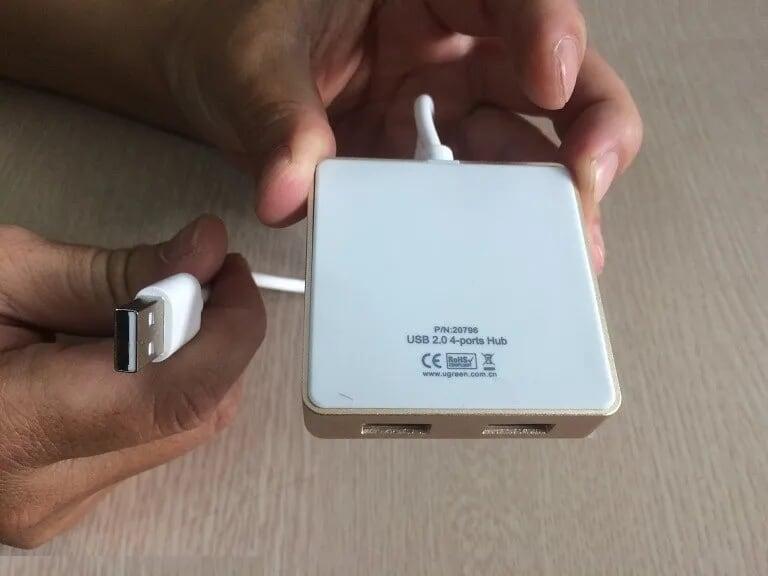Ugreen UG20797US170TK 1M màu Vàng Bộ chia HUB USB 2.0 sang 4 USB 2.0 vỏ hợp kim nhôm hỗ trợ nguồn 5V - HÀNG CHÍNH HÃNG