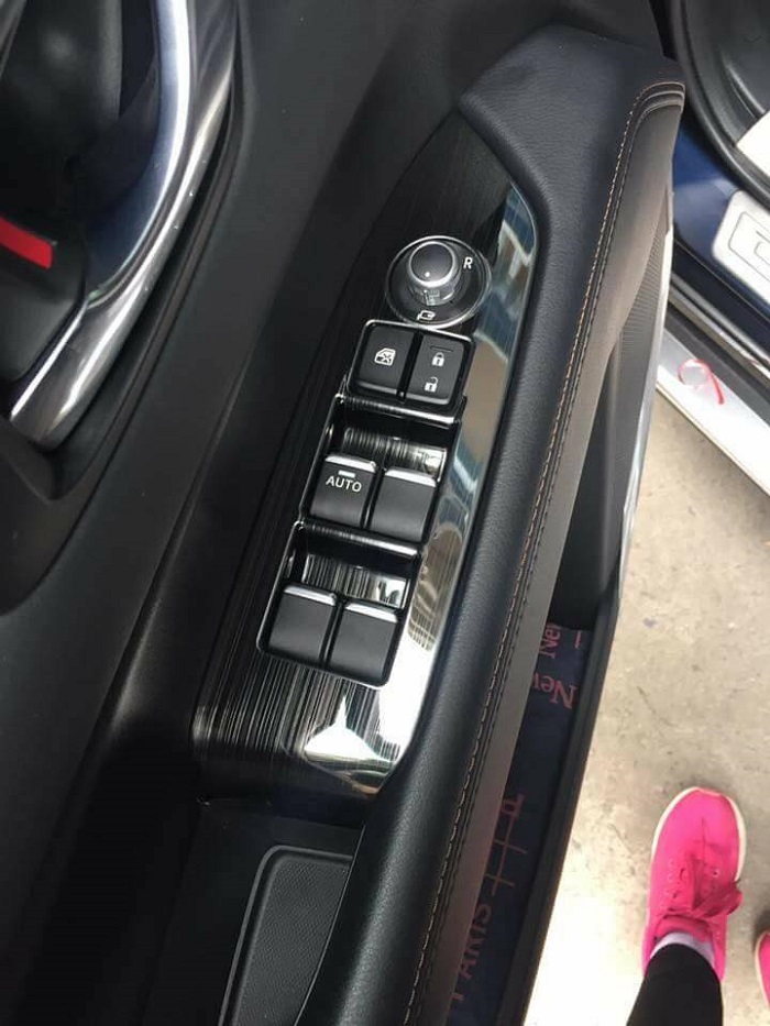 Ốp nội thất Titan dành cho Mazda 6 cao cấp