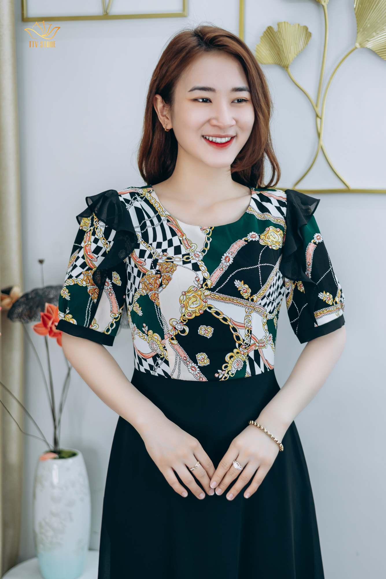 Đầm xòe thiết kế trung niên sang trọng cao cấp Cổ tròn tay bèo màu Đen họa tiết TTV STORE TTV1271