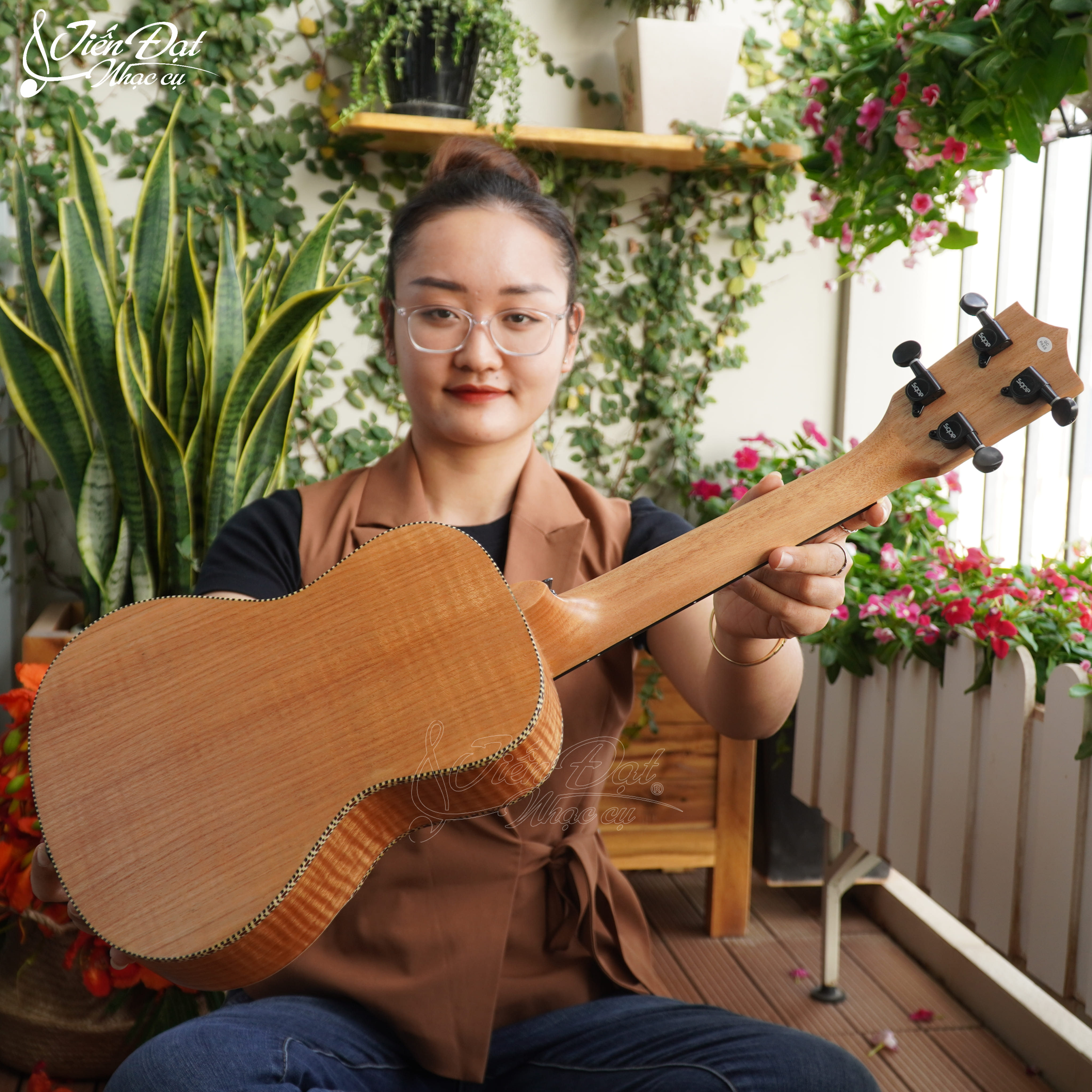 Đàn Ukulele Concert SQ UK453, UK450 24Inch 18 Phím Cao Cấp, Chế Tác Tinh Xảo