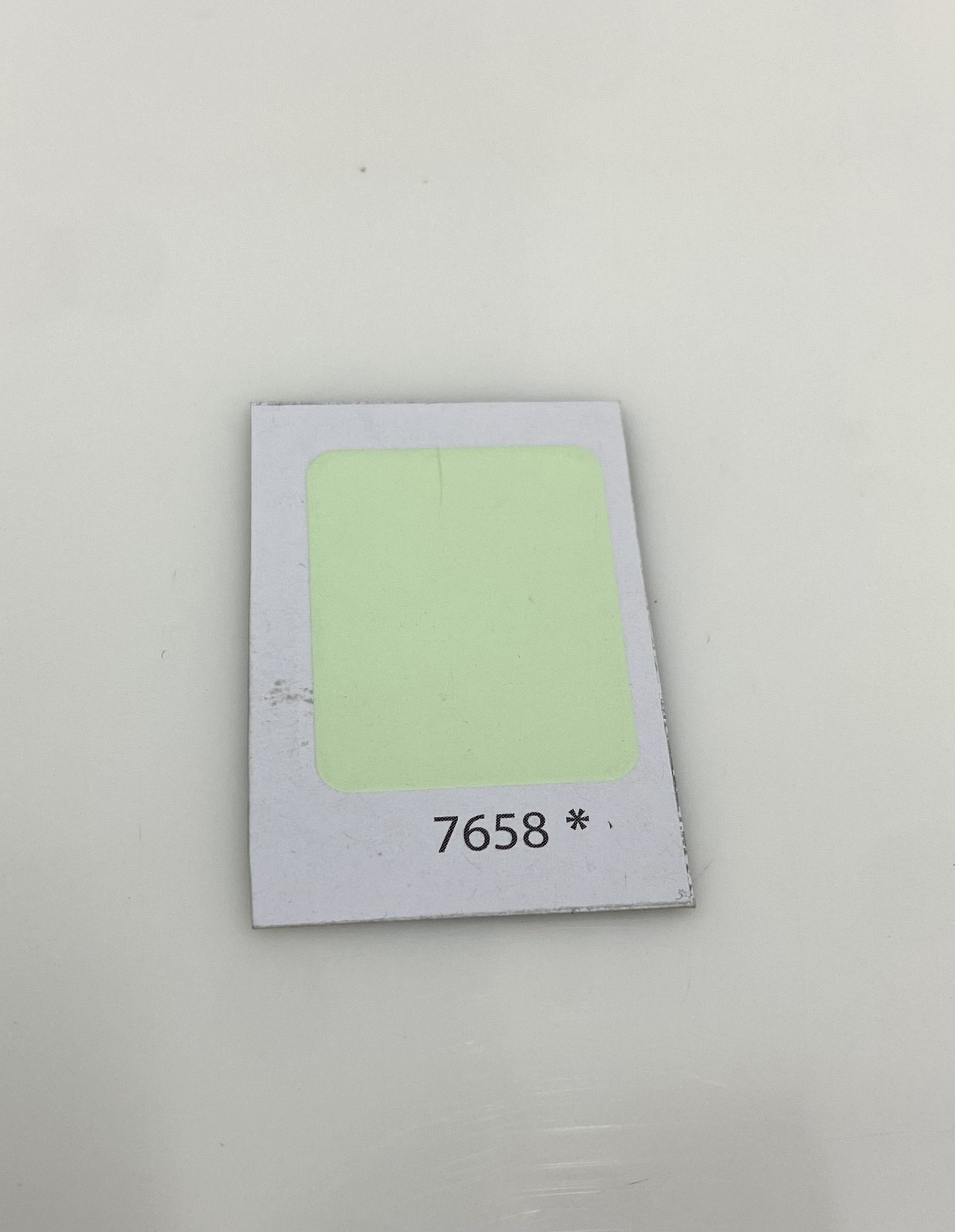 Sơn nước nội thất cao cấp Toa Nanoclean màu xanh lá 7658_ 15L