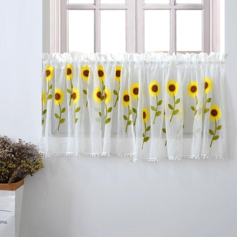 Rèm Cửa Sổ Ngắn Thiết Kế Họa Tiết Hiện Đại