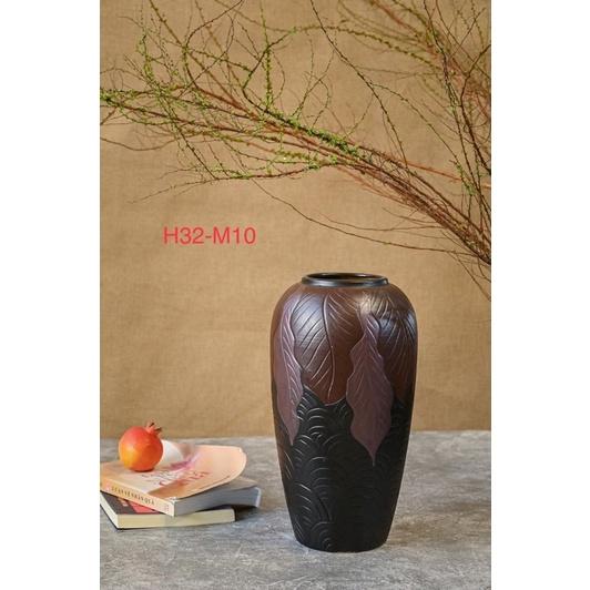 Các mẫu bình cắm hoa men mộc, họa tiết khắc vẽ thủ công. Gốm sứ Bát Tràng.