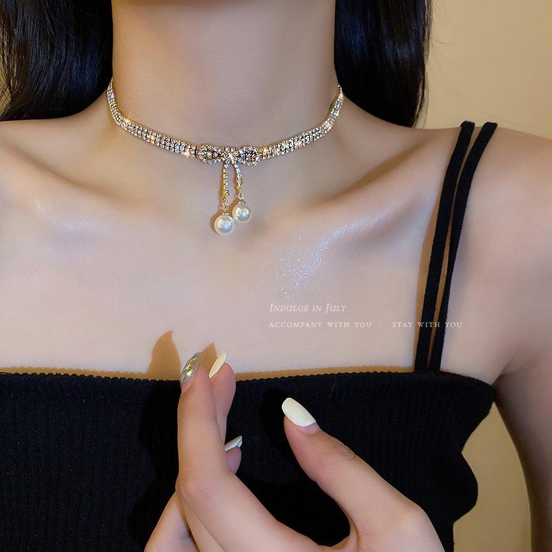 Choker đính đá nhân tạo hình nơ màu vàng sang chảnh