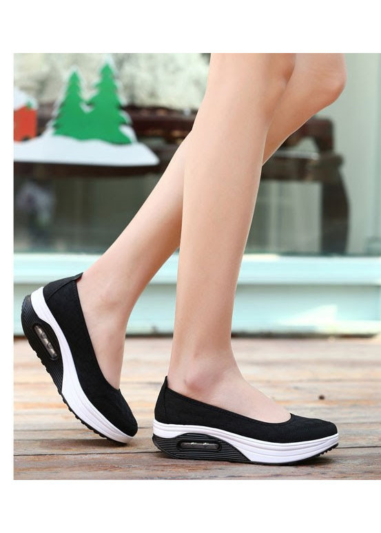 GIÀY THỂ THAO CAO GÓT NỮ_TBG 13 - đen