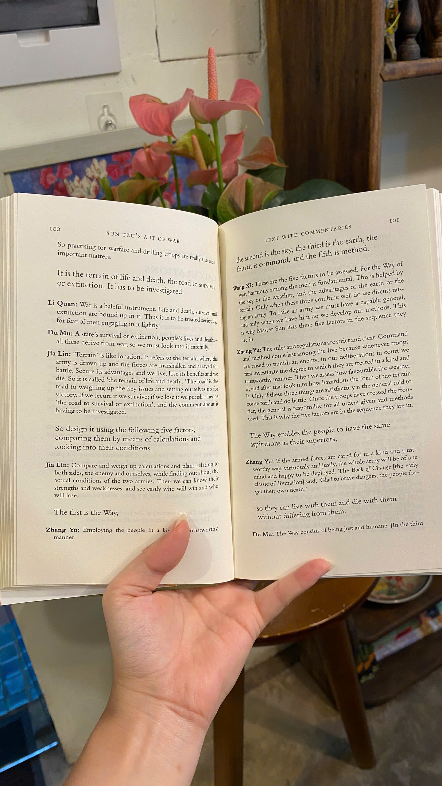 Sách - The Art of War by Sun Tzu | Everyman’s Library / Classics / Philosophy / Ngoại văn Bìa cứng