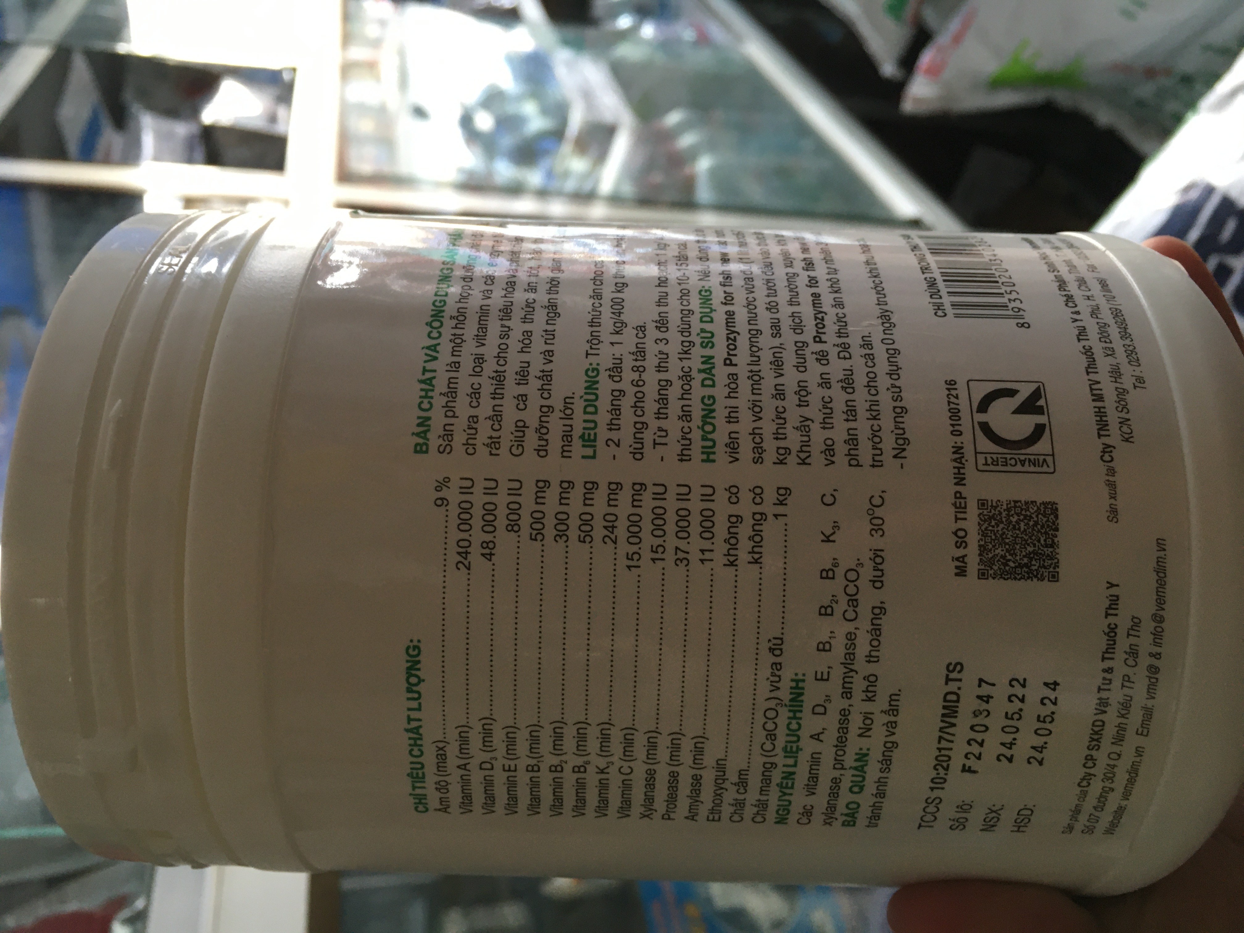 Prozyme for fish new men tiêu hoá cao cấp cho cá tôm , giúp cá hấp thụ tốt dưỡng chất , giúp cá mau lớn , khoẻ mạnh vemedim